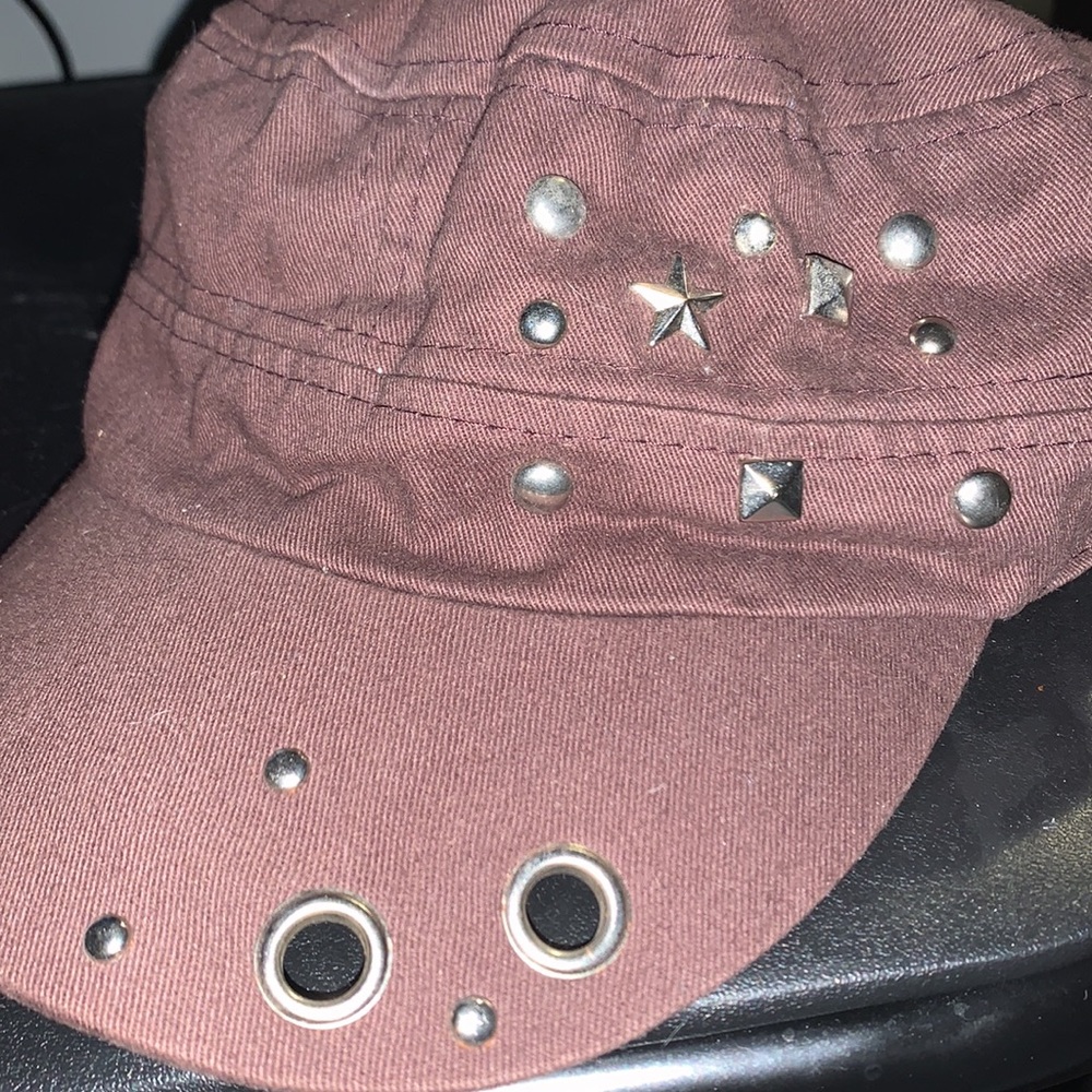 Hat - Picture 3 of 3